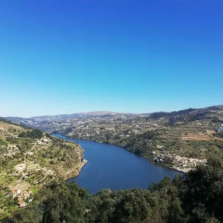 בית חווה Quinta Das Aguincheiras *